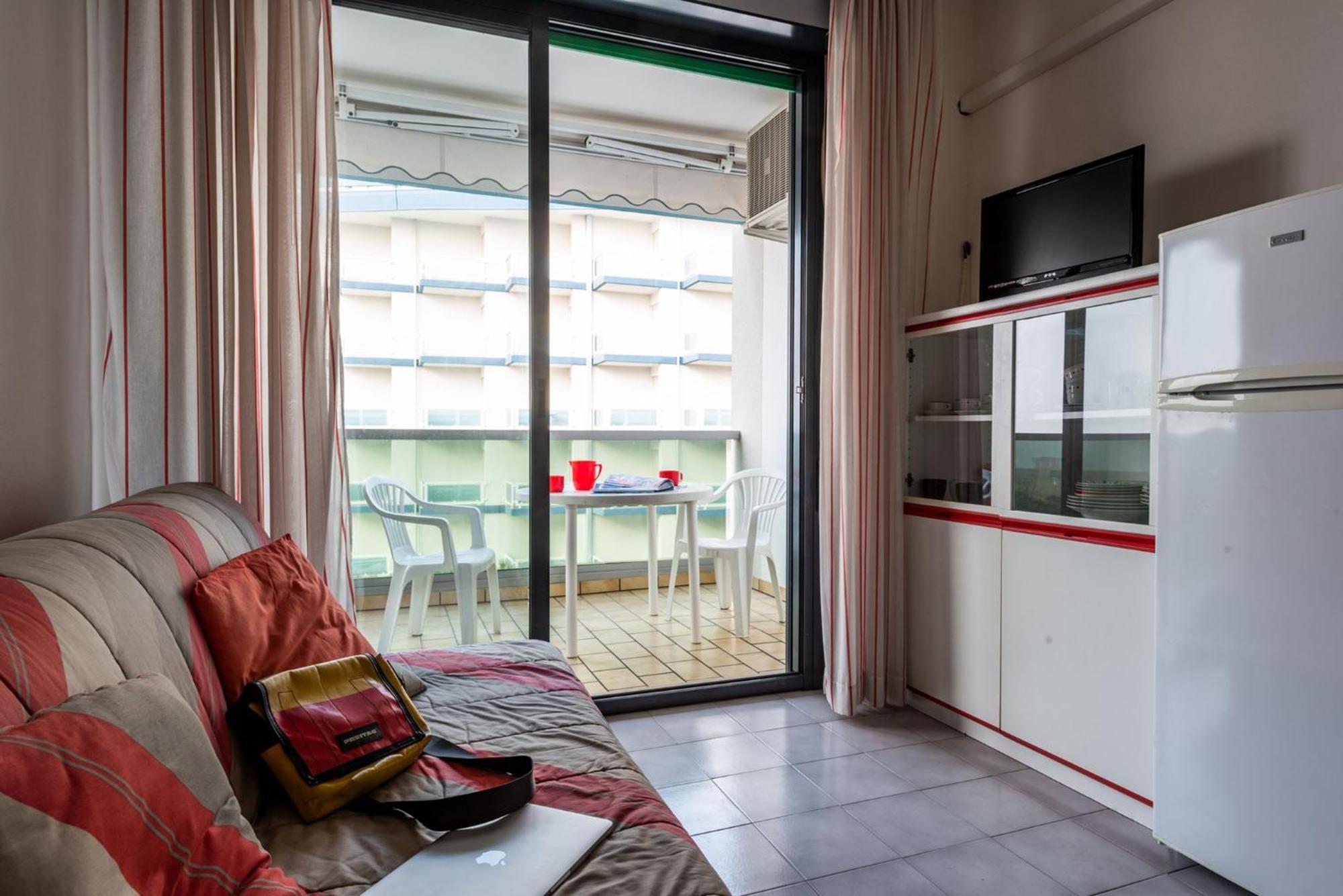 Seafront With Pool In Apartment Bibione